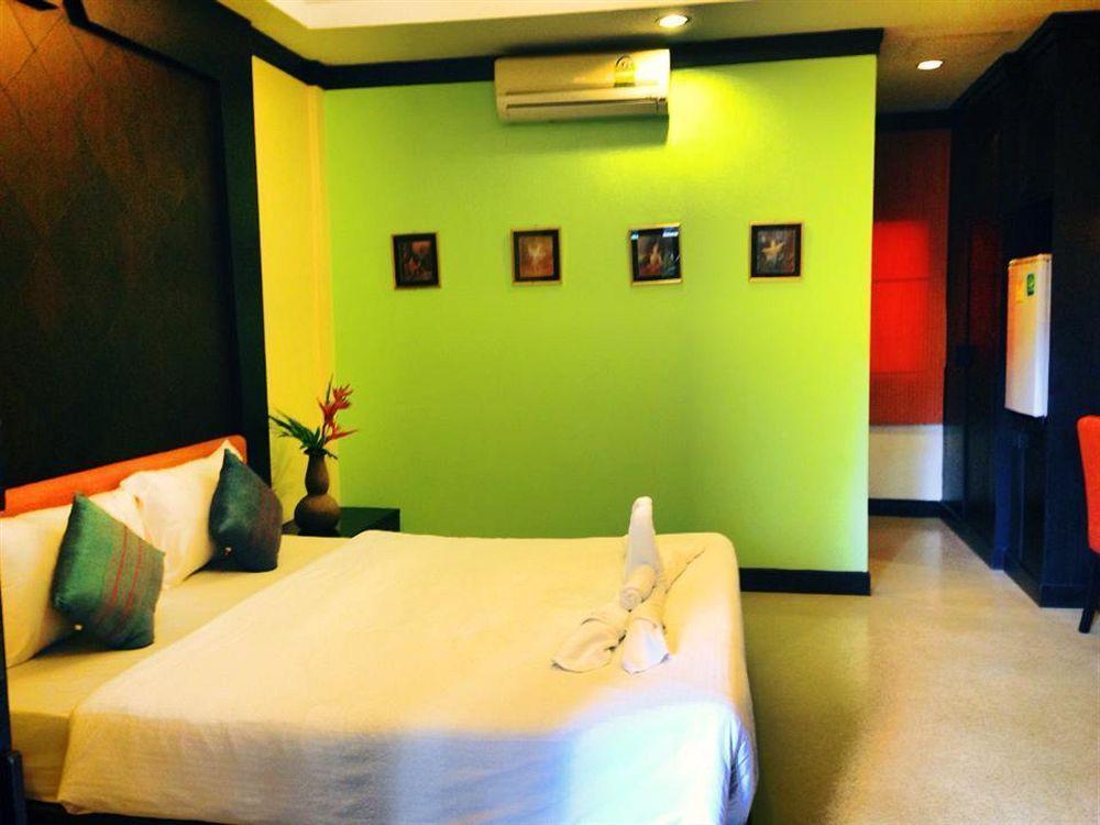 Aonang Beach Home Krabi Bagian luar foto