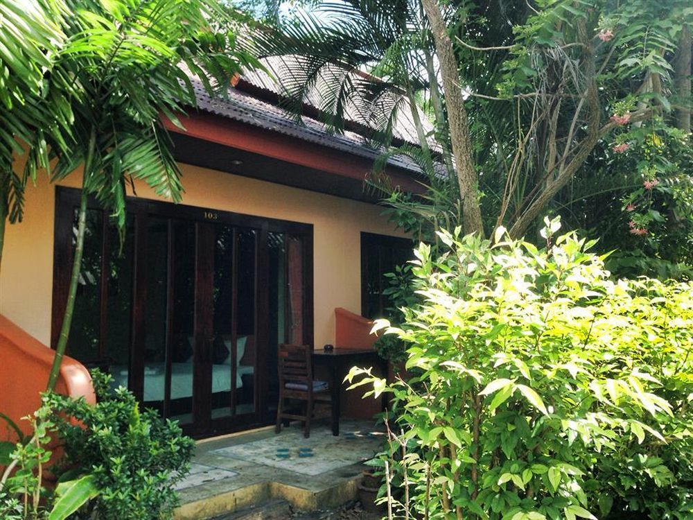 Aonang Beach Home Krabi Bagian luar foto