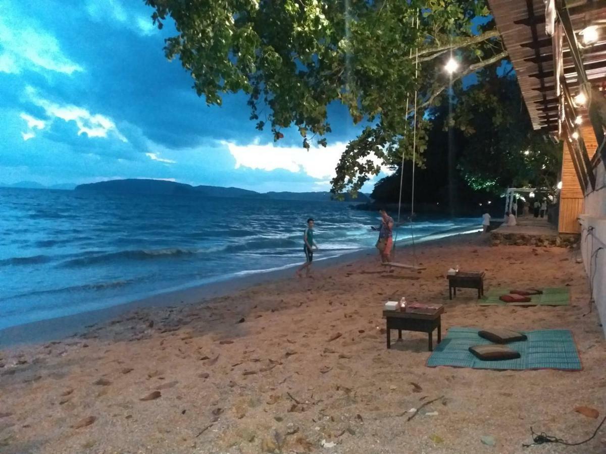 Aonang Beach Home Krabi Bagian luar foto