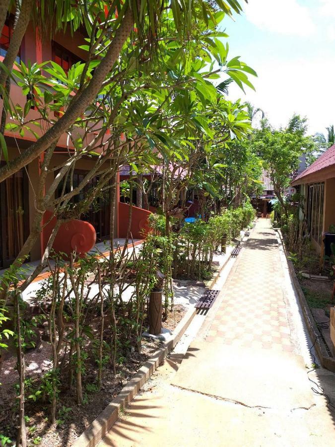 Aonang Beach Home Krabi Bagian luar foto