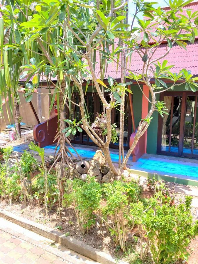 Aonang Beach Home Krabi Bagian luar foto
