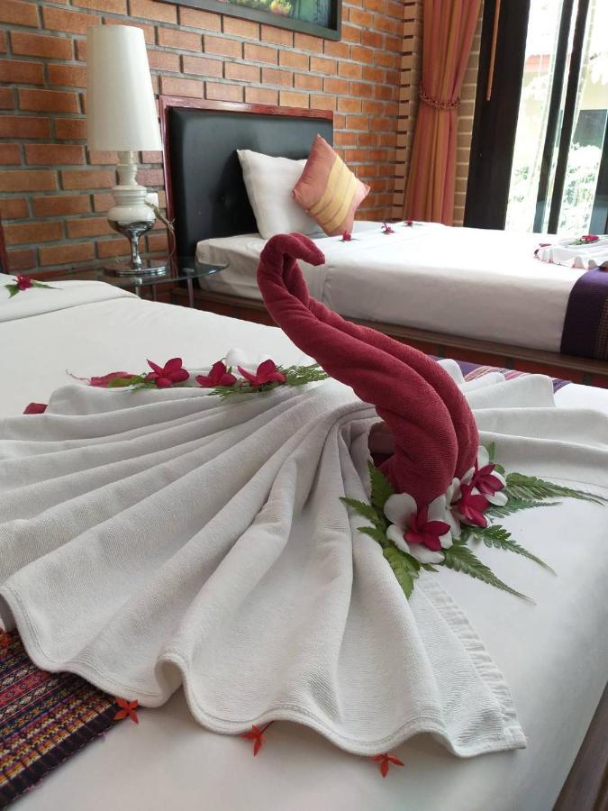 Aonang Beach Home Krabi Bagian luar foto